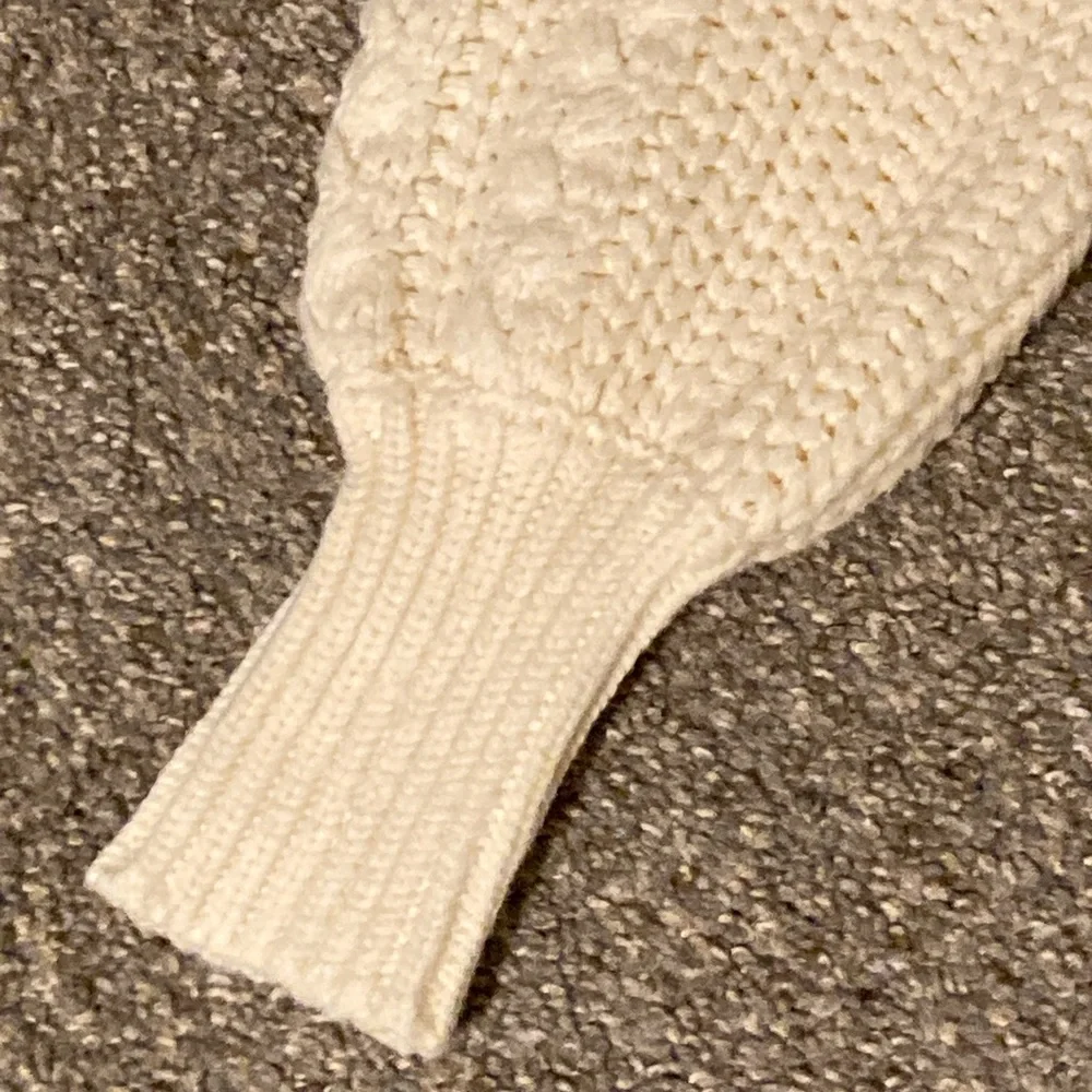 Sundance Cable Knit Sweater – Size Small - Picture 6 of 8